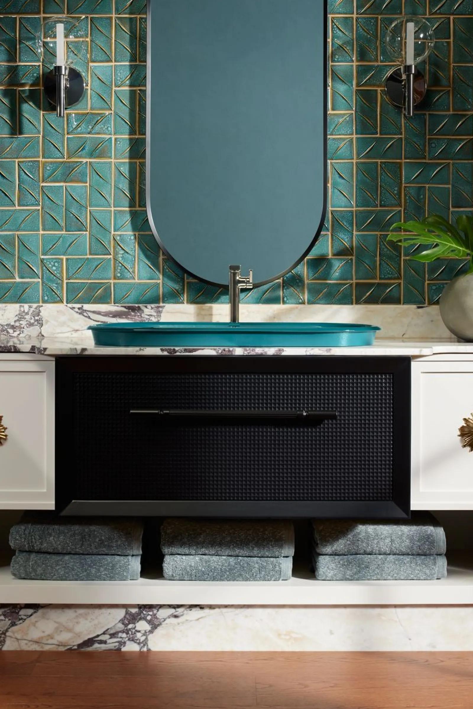 17" cabinet pull^Kohler Hot