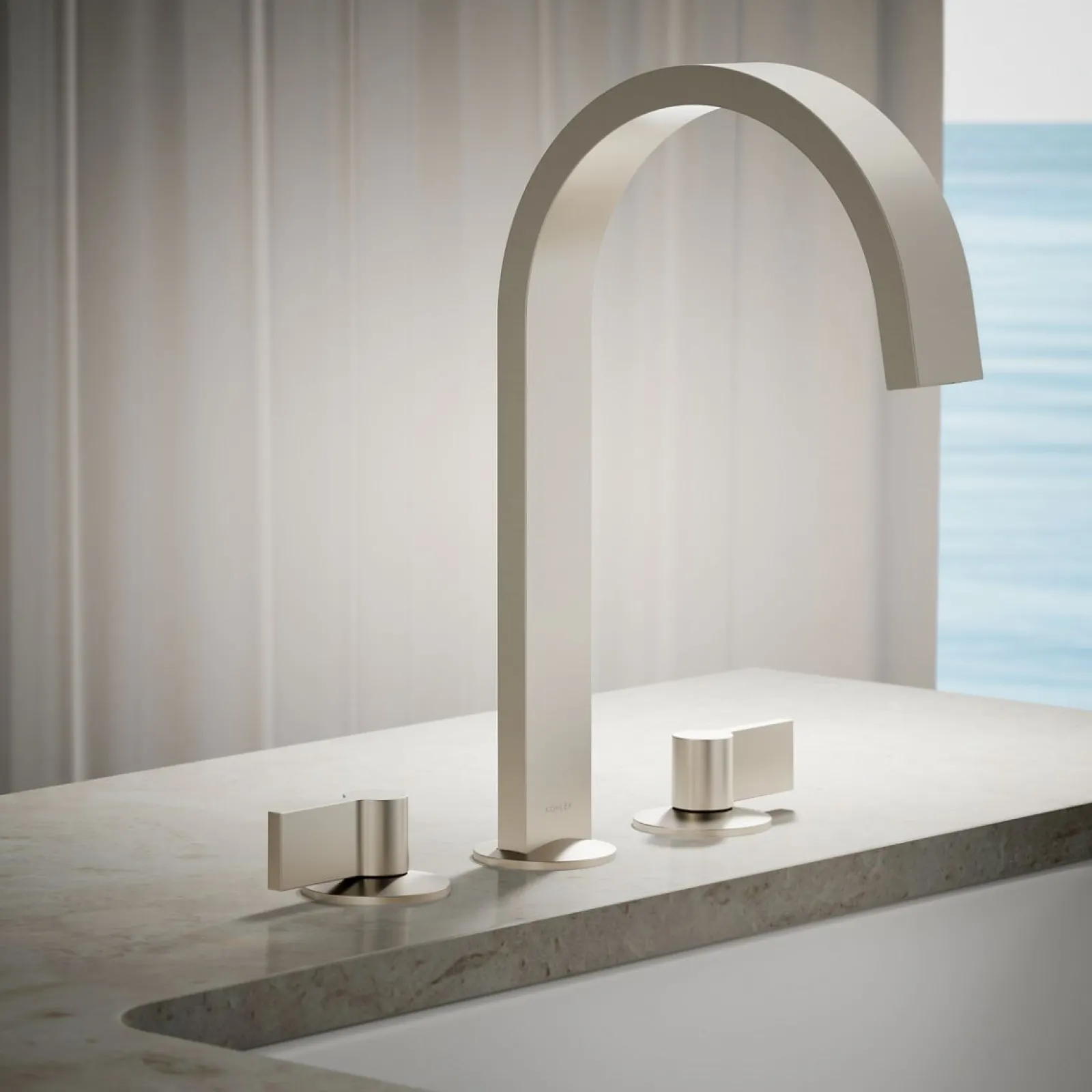 Deck-mount bath spout with Ribbon design^Kohler