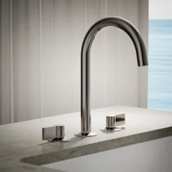 Deck-mount bath spout with Tube design^Kohler