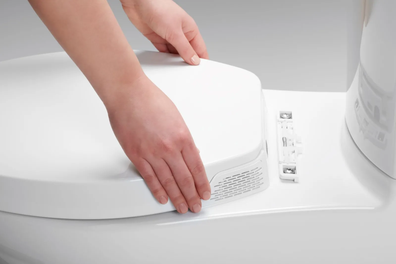 Deodorizing elongated toilet seat^Kohler Outlet