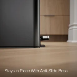 Dual-compartment step trash can^Kohler New