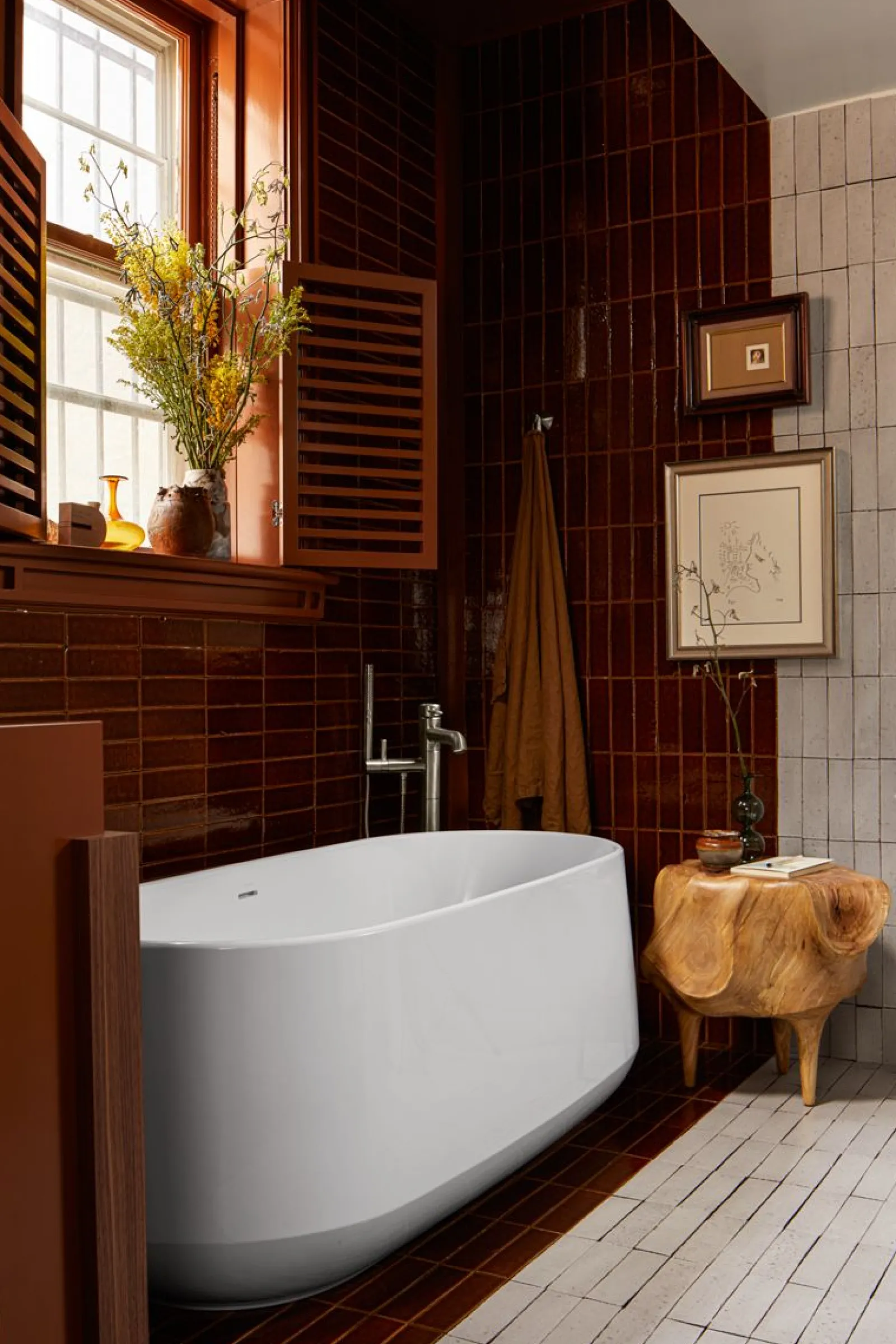 Floor-mount bath filler trim with handshower^Kohler Outlet
