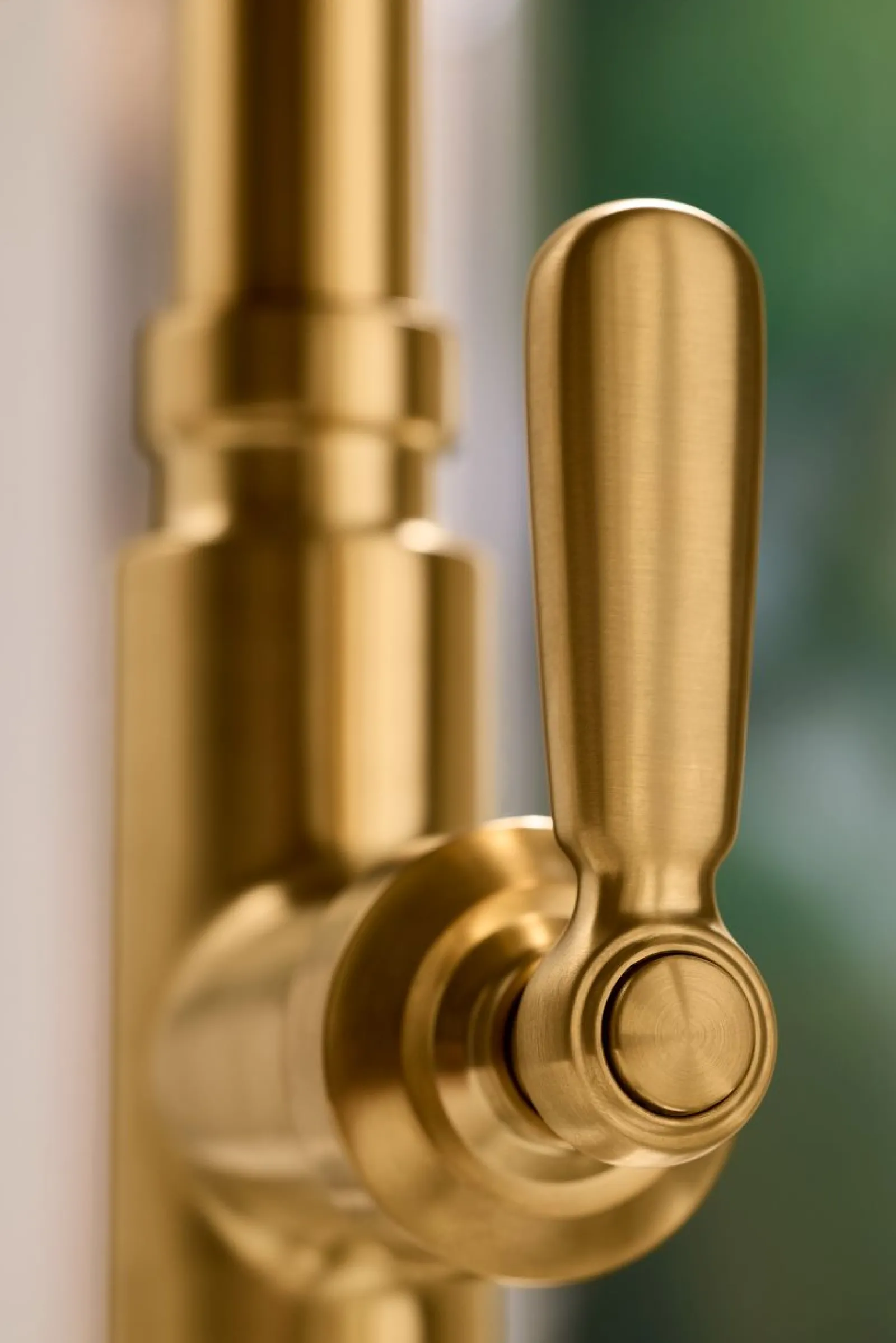 Pull-down kitchen sink faucet with three-function sprayhead^Kohler