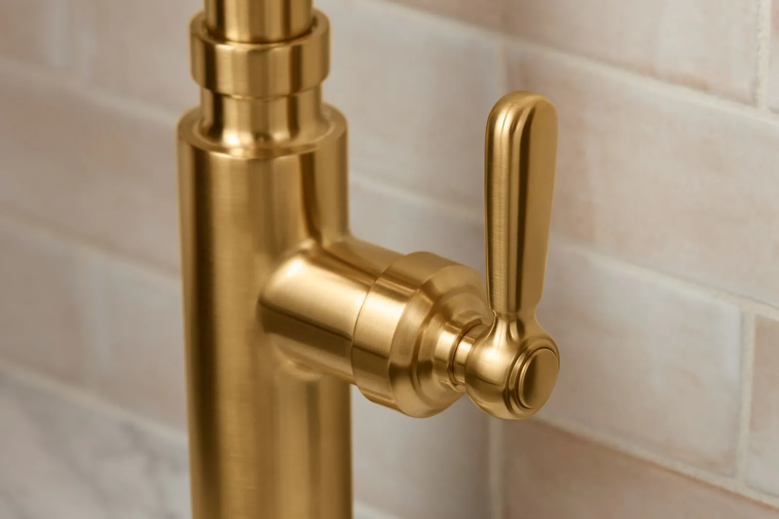 Pull-down kitchen sink faucet with three-function sprayhead^Kohler
