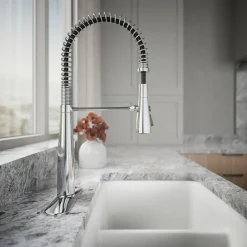 Semi-professional kitchen sink faucet with three-function sprayhead^Kohler Best