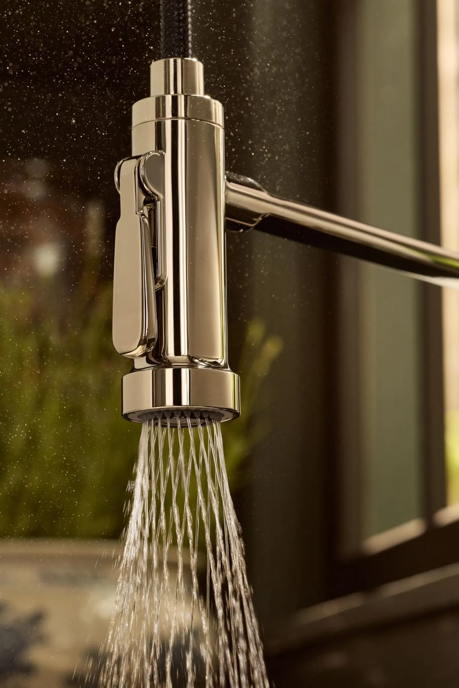 Semi-professional kitchen sink faucet with two-function sprayhead^Kohler Clearance
