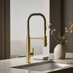 Semi-professional kitchen sink faucet with three-function sprayhead^Kohler Outlet