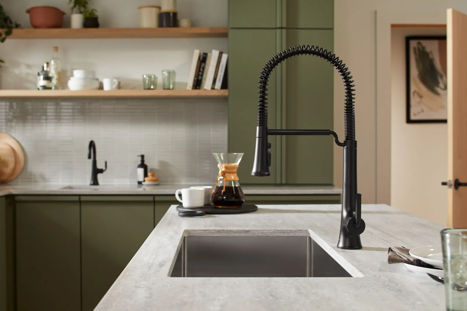 Semi-professional pull-down kitchen sink faucet with three-function sprayhead^Kohler Hot