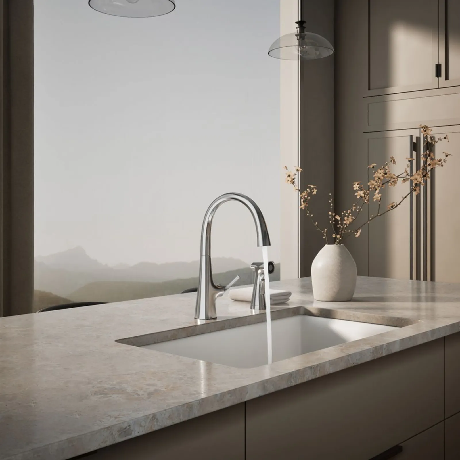 Single-handle kitchen sink faucet with two-function side sprayer^Kohler Hot