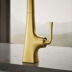 Single-handle kitchen sink faucet with two-function side sprayer^Kohler Hot