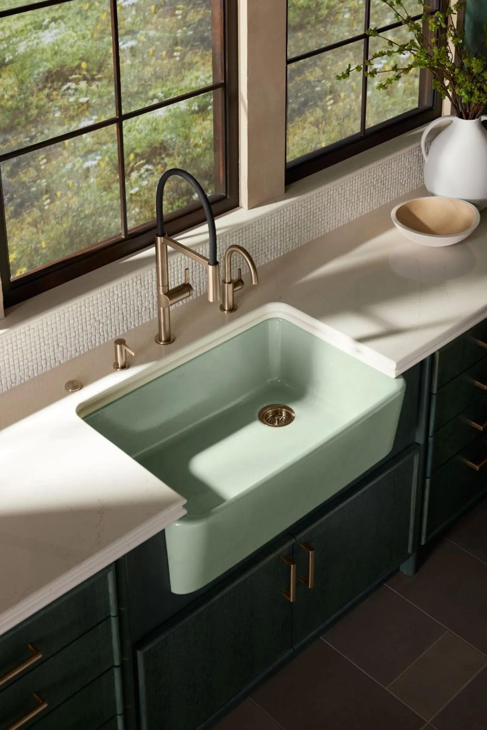 Sink drain and strainer with tailpiece^Kohler Hot