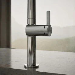 Touchless pull-down kitchen sink faucet with two-function sprayhead^Kohler New