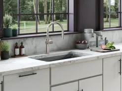 Touchless pull-down kitchen sink faucet with three-function sprayhead^Kohler Sale