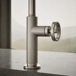 Touchless pull-down kitchen sink faucet with two-function sprayhead^Kohler Online