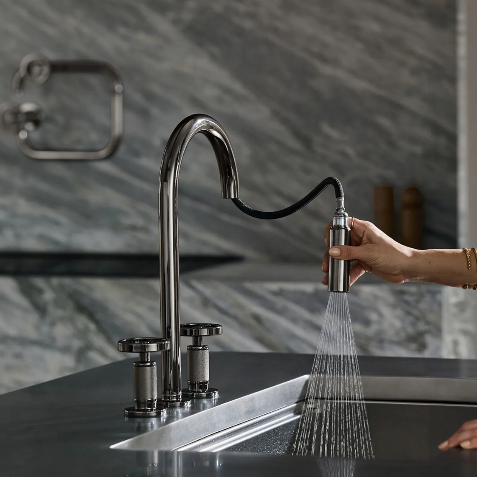 Touchless pull-down kitchen sink faucet with two-function sprayhead^Kohler