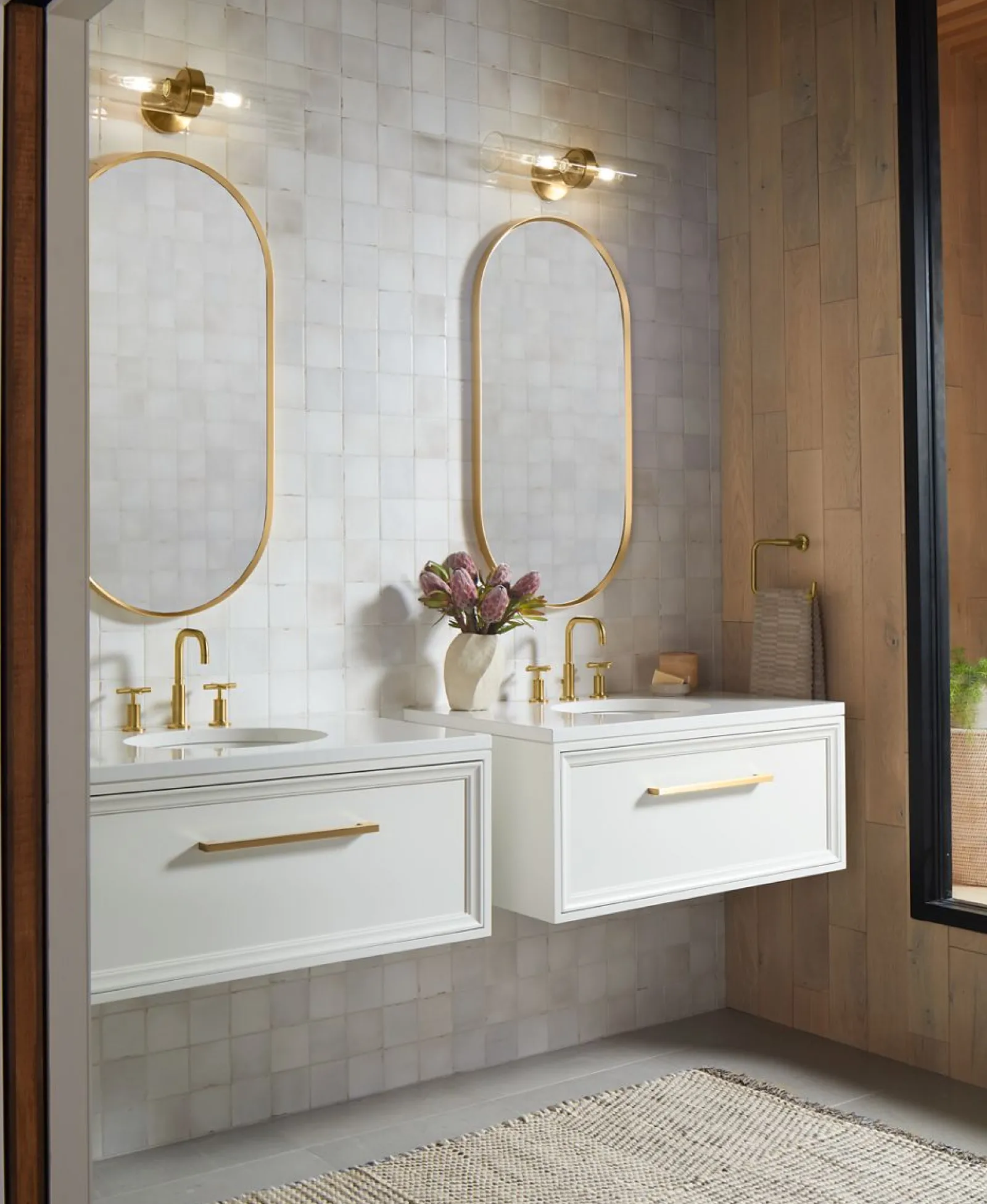 Two-light sconce^Kohler