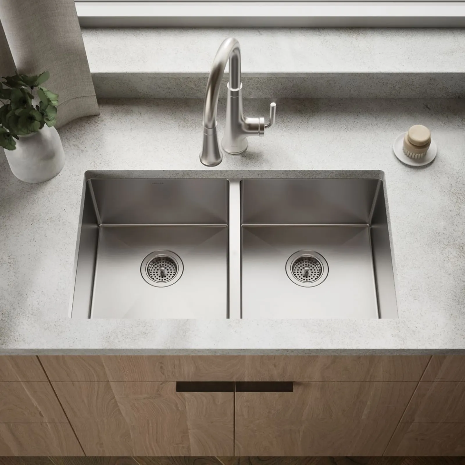32" undermount double-bowl kitchen sink with accessories^Kohler Clearance