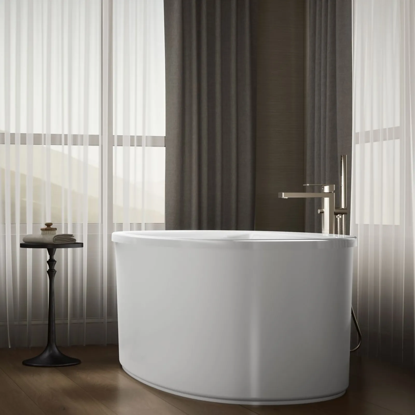 65-1/2" x 35-1/2" freestanding bath with Bask® heated surface and straight shroud^Kohler