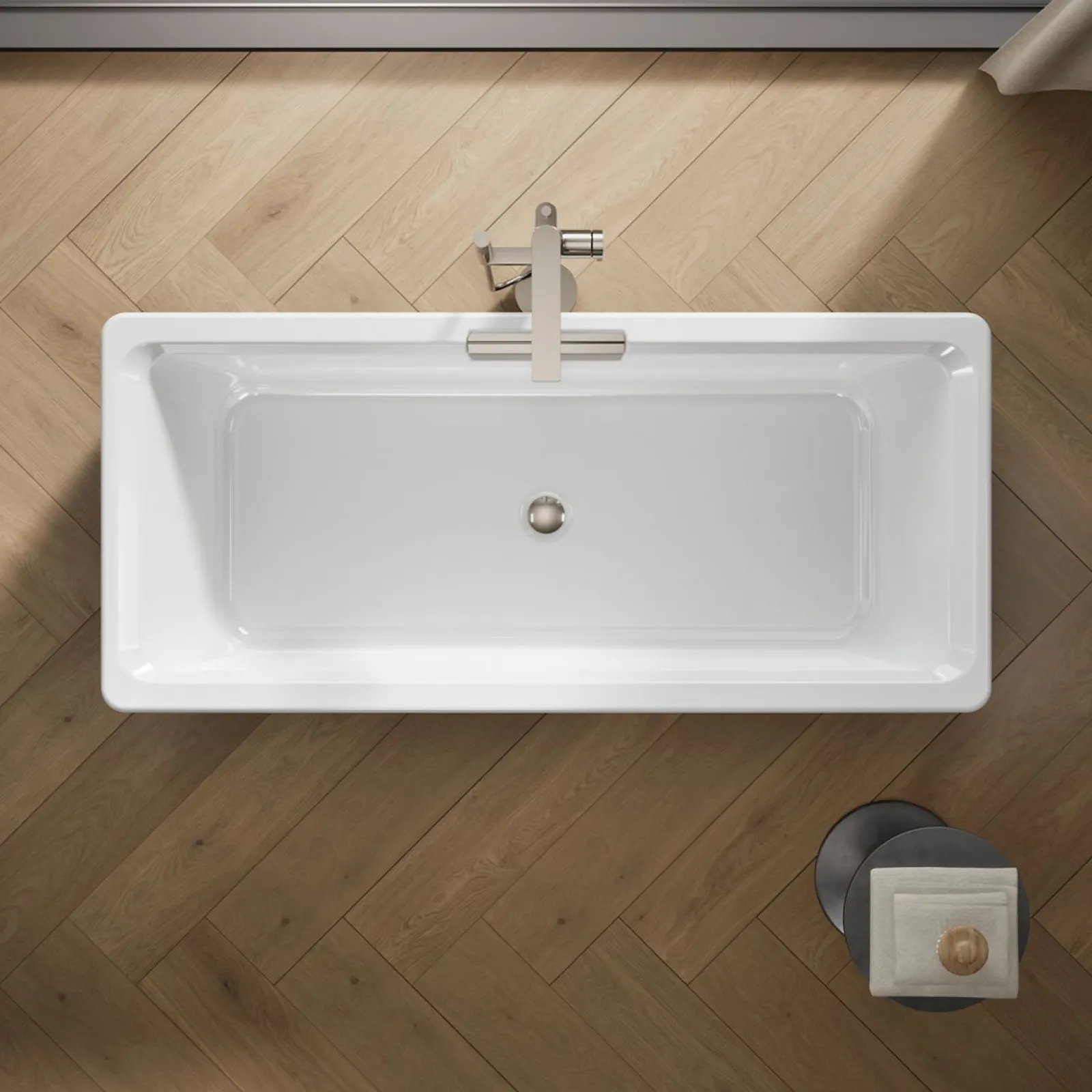 63" x 28-3/8" freestanding bath with shroud^Kohler Discount
